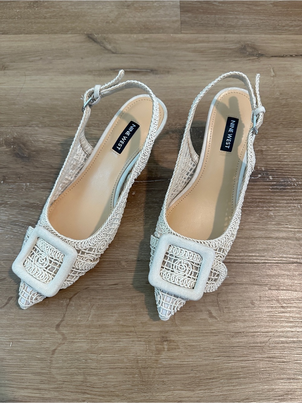 Nine West sling back kitten heels US 6.5